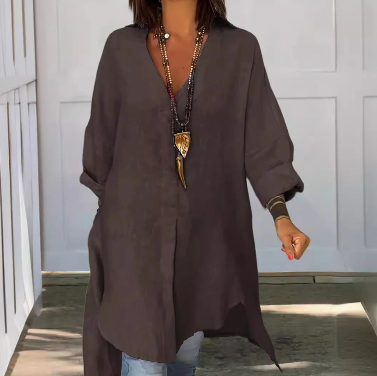 Camisa Casual de Verano - De Algodón y Lino con Cuello V