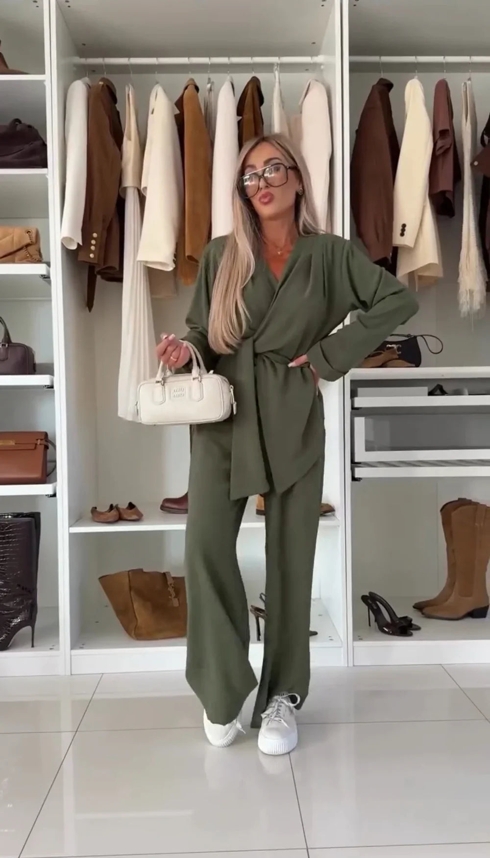 Blanca Conjunto Elegancia Casual