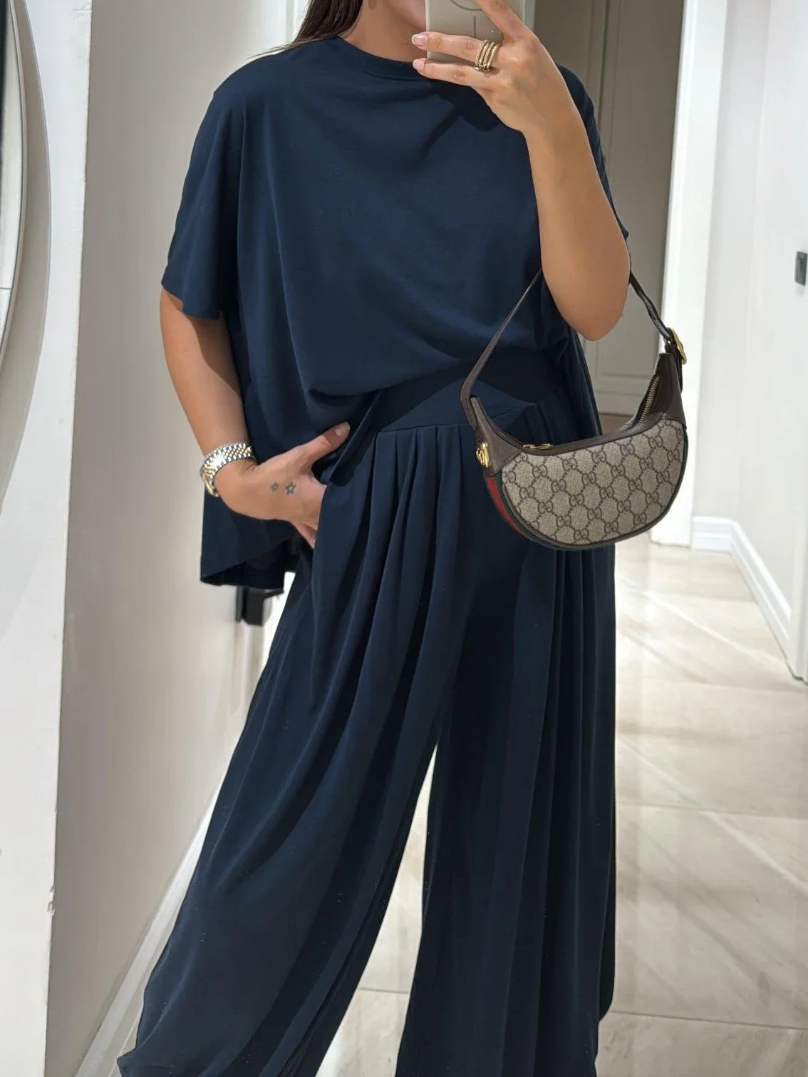Karla Conjunto Oversize que Marca Estilo