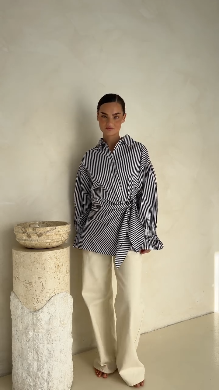 Emma Camisa de rayas que transforma cualquier look