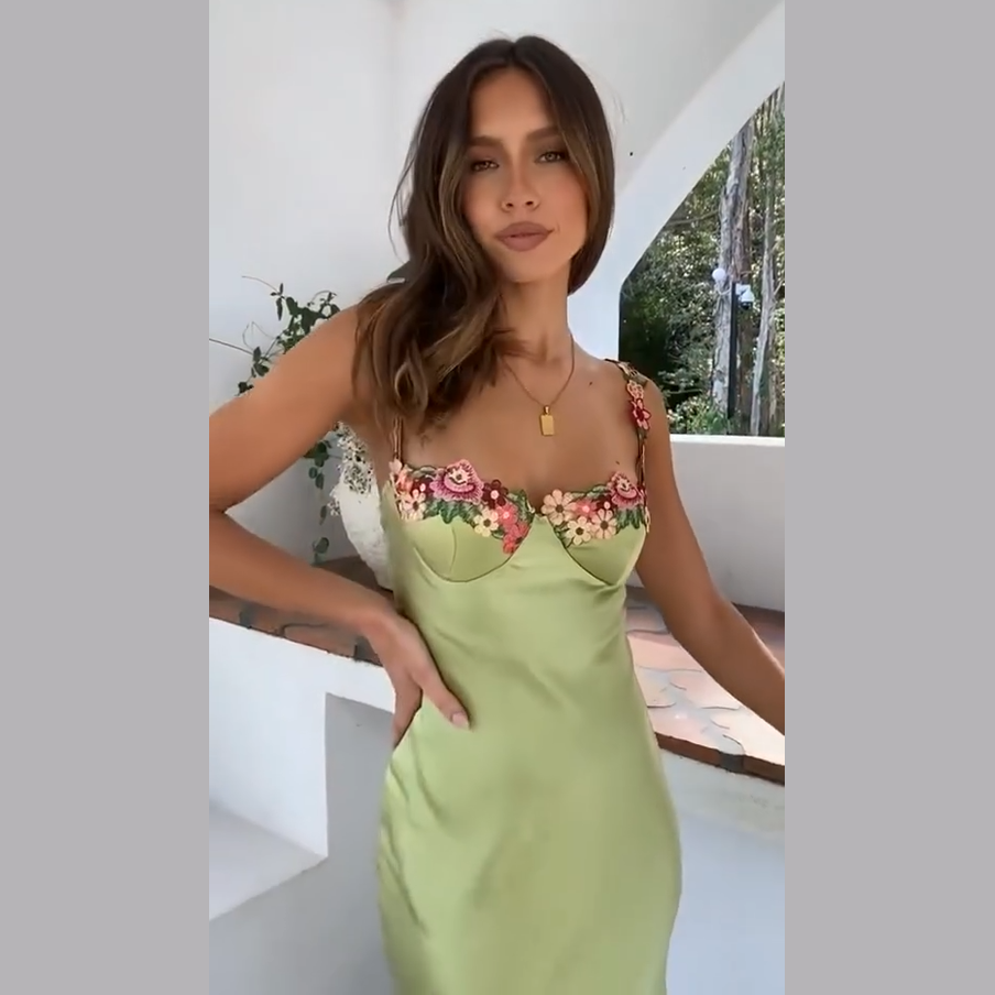 vestido juanita - escote corazon un toque romantico y femenino