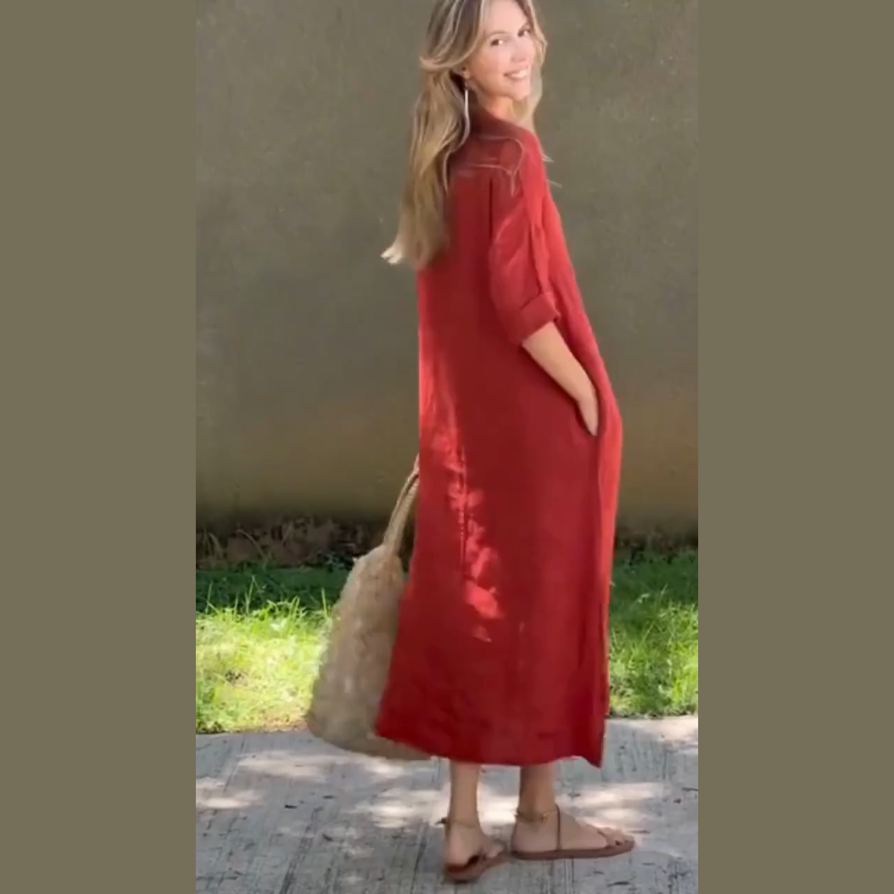 Vestido largo que respira verano - estilo y naturalidad en cada paso