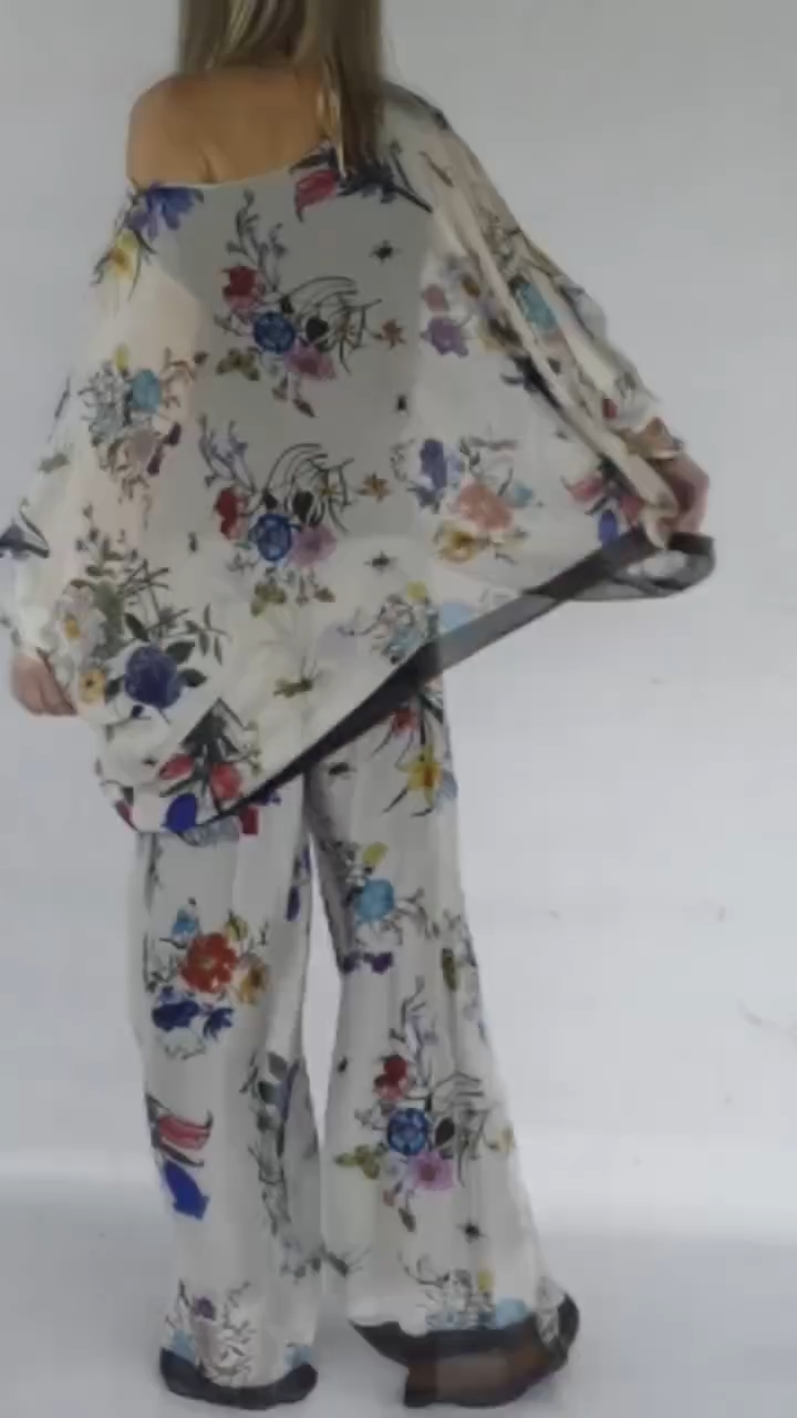 Laura Conjunto floral respira frescura y estilo