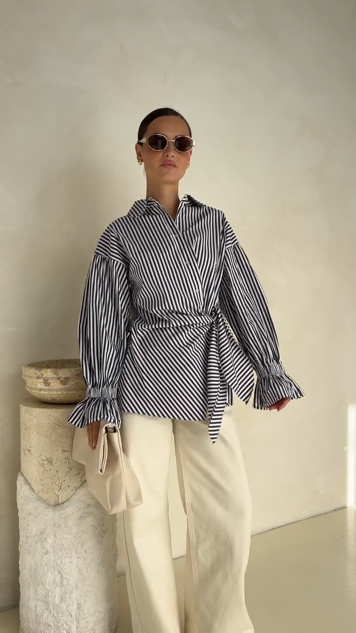 Emma Camisa de rayas que transforma cualquier look